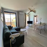 Magnifique: Beachfront T2 With Sea View And Private Parking * Ajaccio (Corsica)