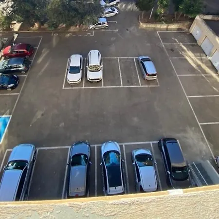 Magnifique: Beachfront T2 With Sea View And Private Parking Ajaccio (Corsica)