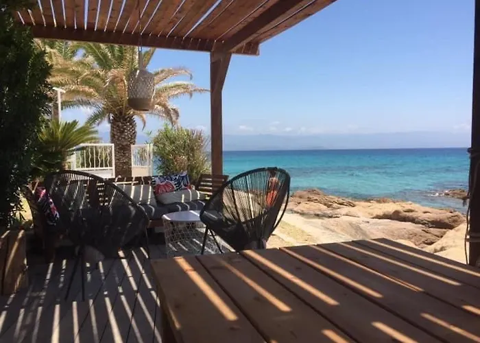 Magnifique T2 40m2 Centre Vue Au Bord De La Neuf 5 Personnes Clim Wifi Balcon Parking Prive Ferme 公寓 *