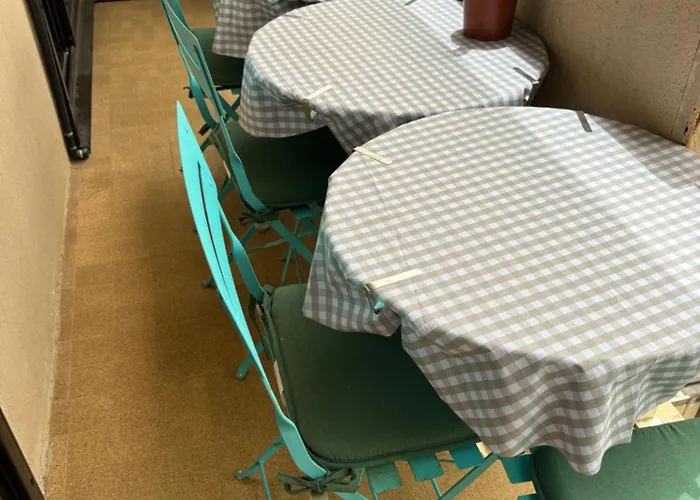 Magnifique: Beachfront T2 With Sea View And Private Parking Apartment